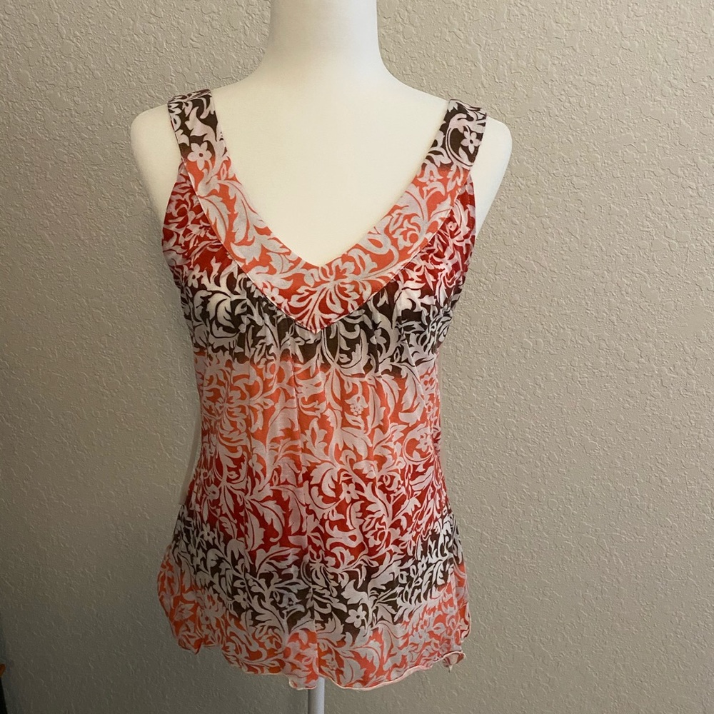 Sleeveless tank